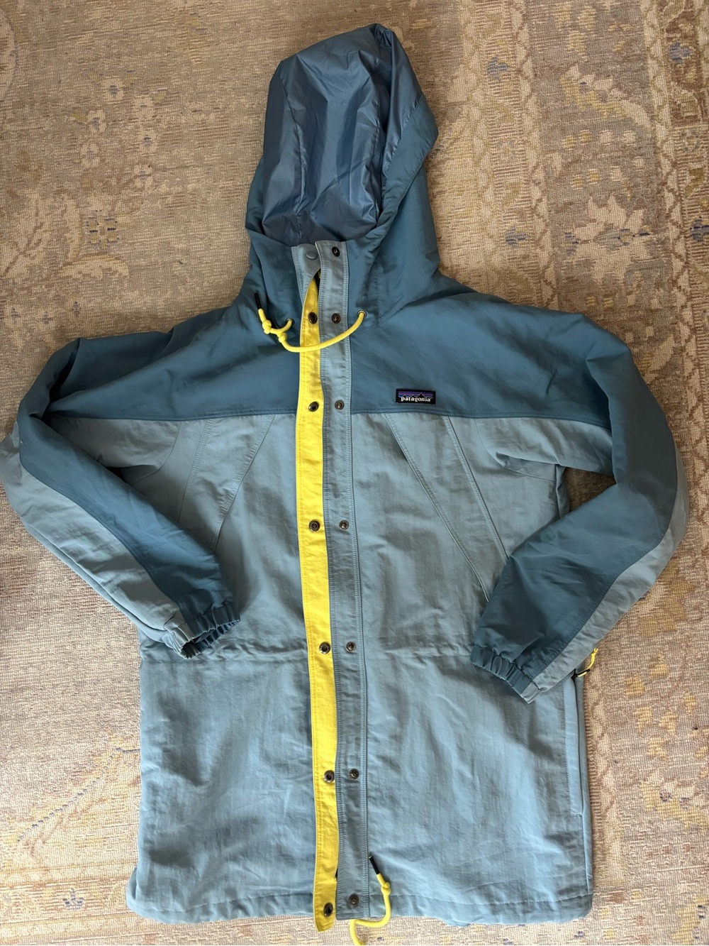 Patagonia Blue Two-Tone Hooded Jacket with Yellow Trim